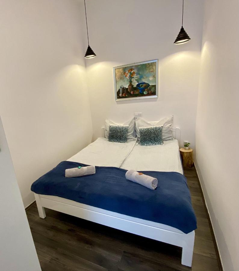 Art Apartment Сегед Екстериор снимка